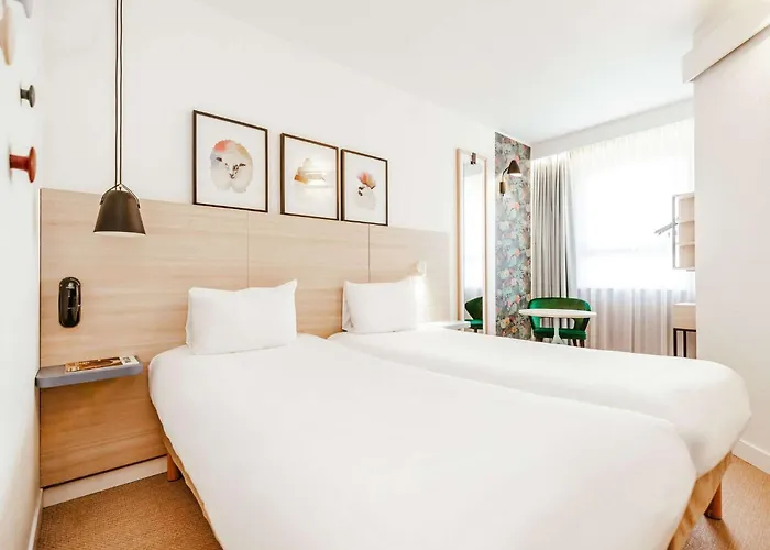 Standard Twin Room